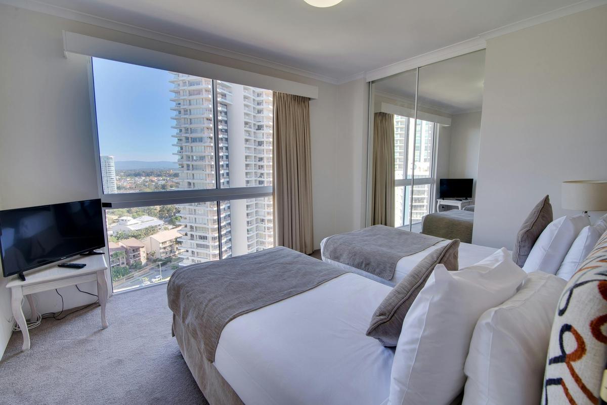2 Bedroom Garden-View Apartment