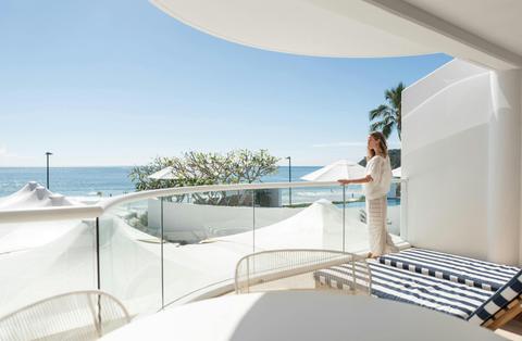 One Bedroom Beachfront Penthouse