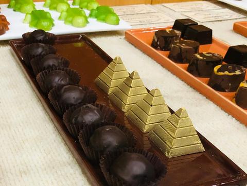Full Day Foodies Tour