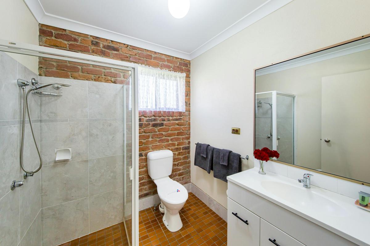 Executive Queen Room