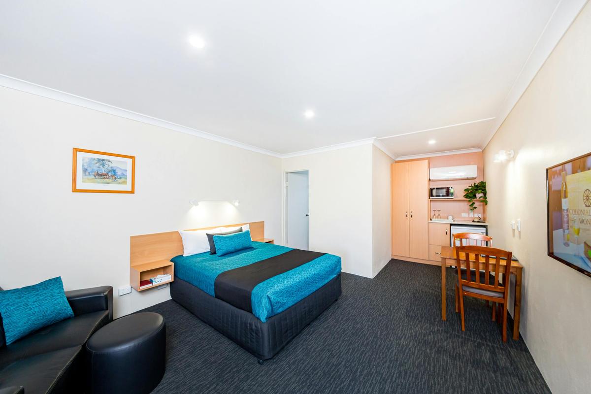 Executive Queen Room