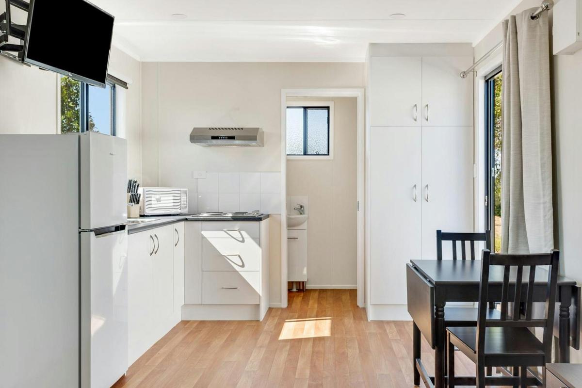 Deluxe Twin Cabin