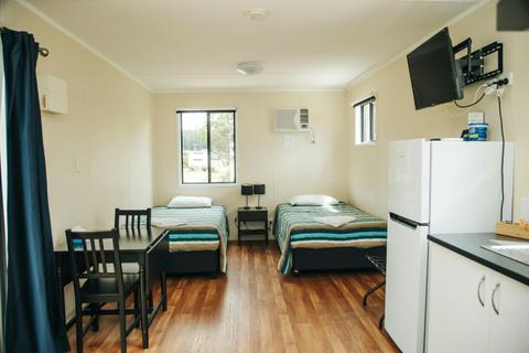 Deluxe Twin Cabin