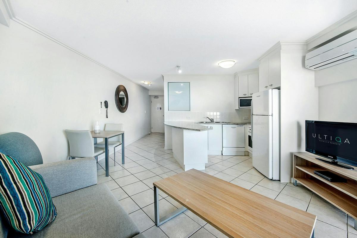 1 Bedroom Apartment