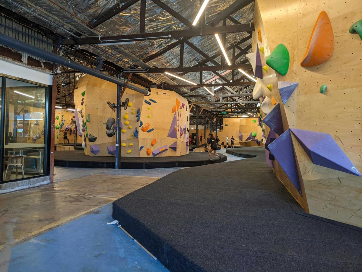 Bouldering