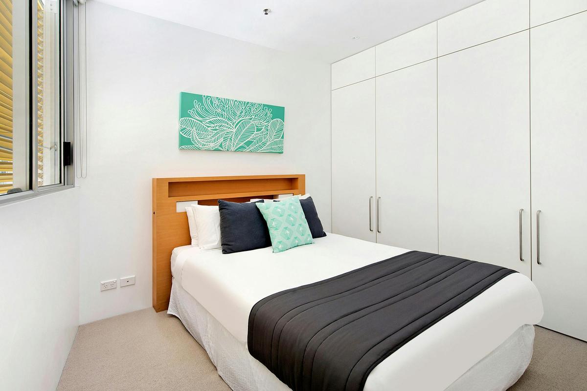 Three-Bedroom Ocean View Apartment