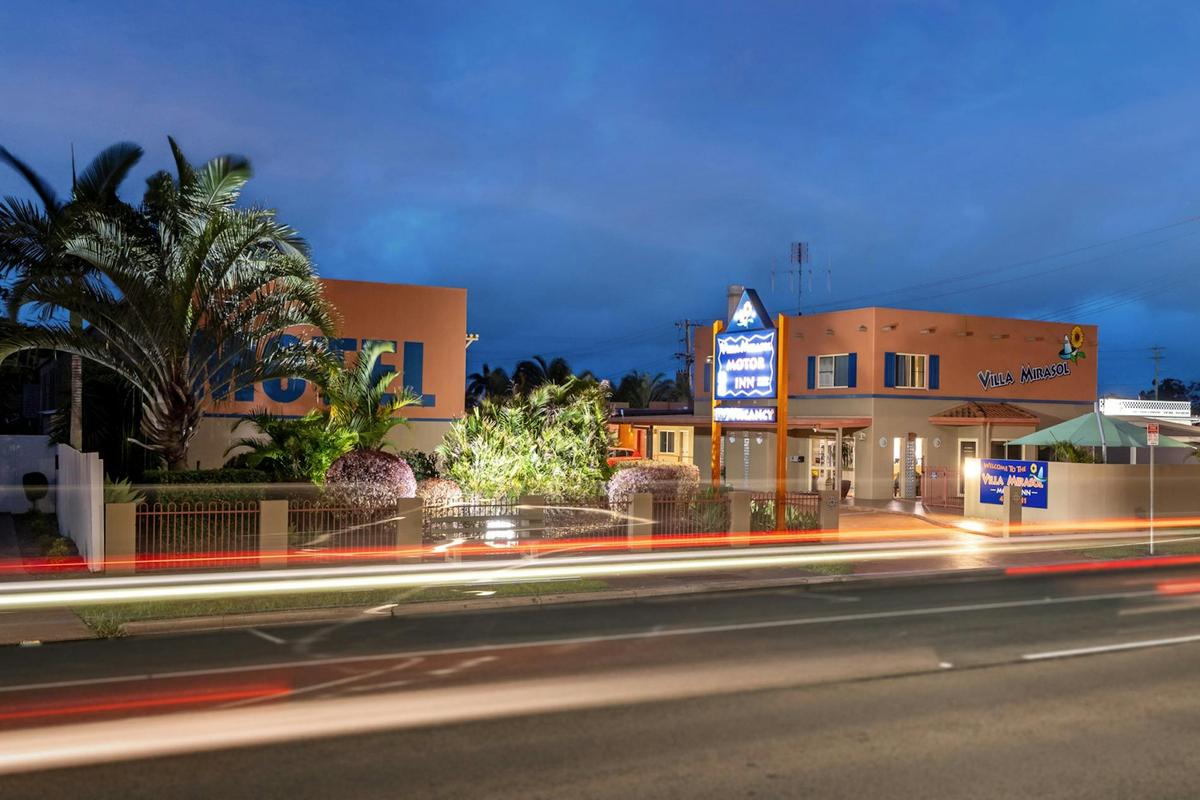 Villa Mirasol Motor Inn Exterior