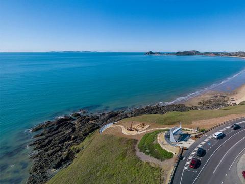 Wreck Point Scenic Lookout