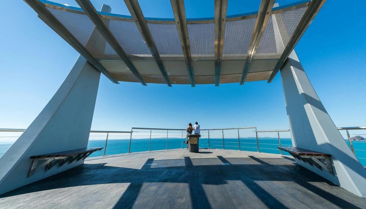 Wreck Point lookout