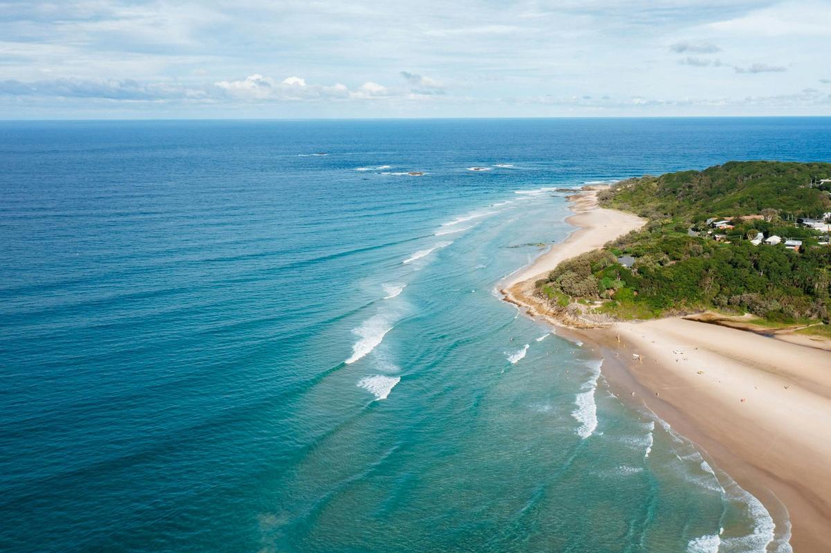 Straddie Sun Sand and Surf Tour