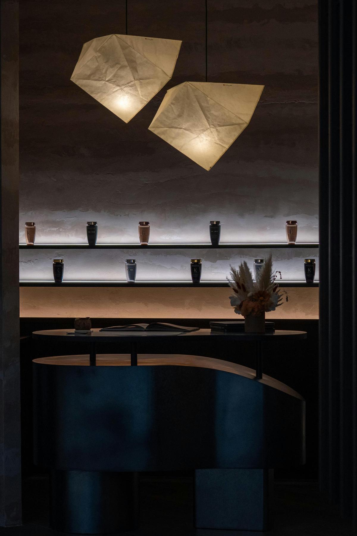 Exclusively partnering with Kérastase Paris — the world’s leading luxury hair care brand.