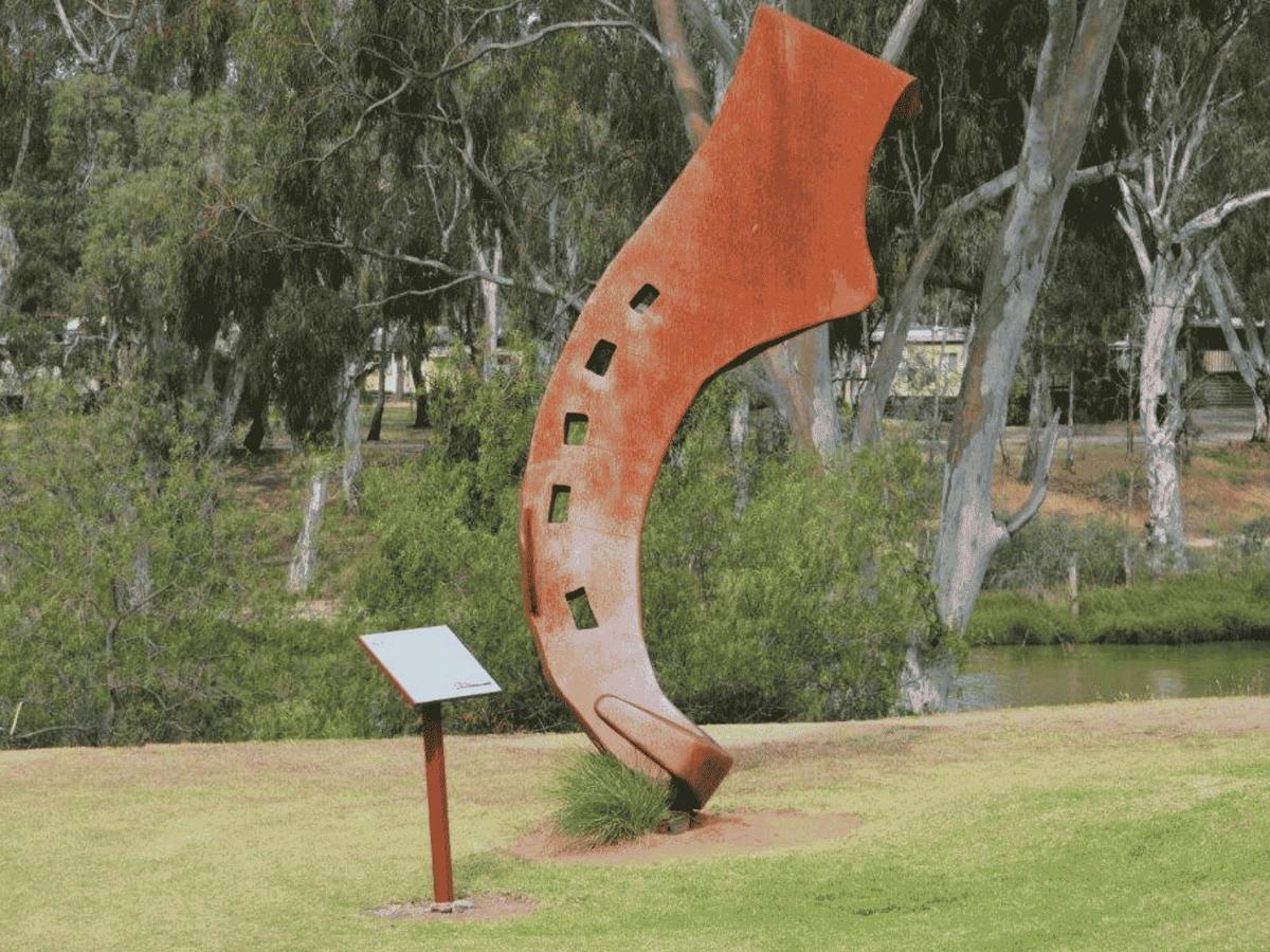 'Shod' sculpture, Deniliquin