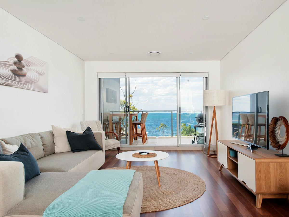 property loungeroom