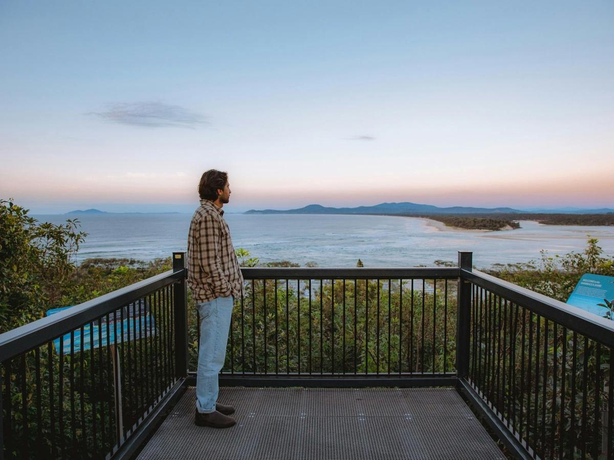 Sunset at Captain Cook Lookout