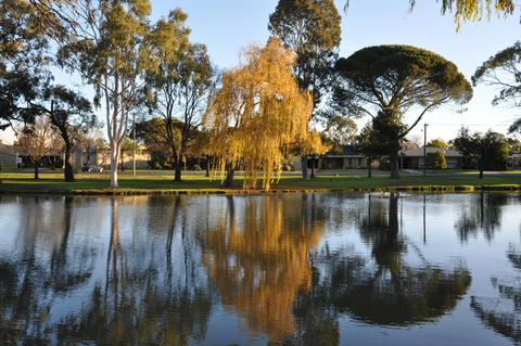 Lagoons to River Trail