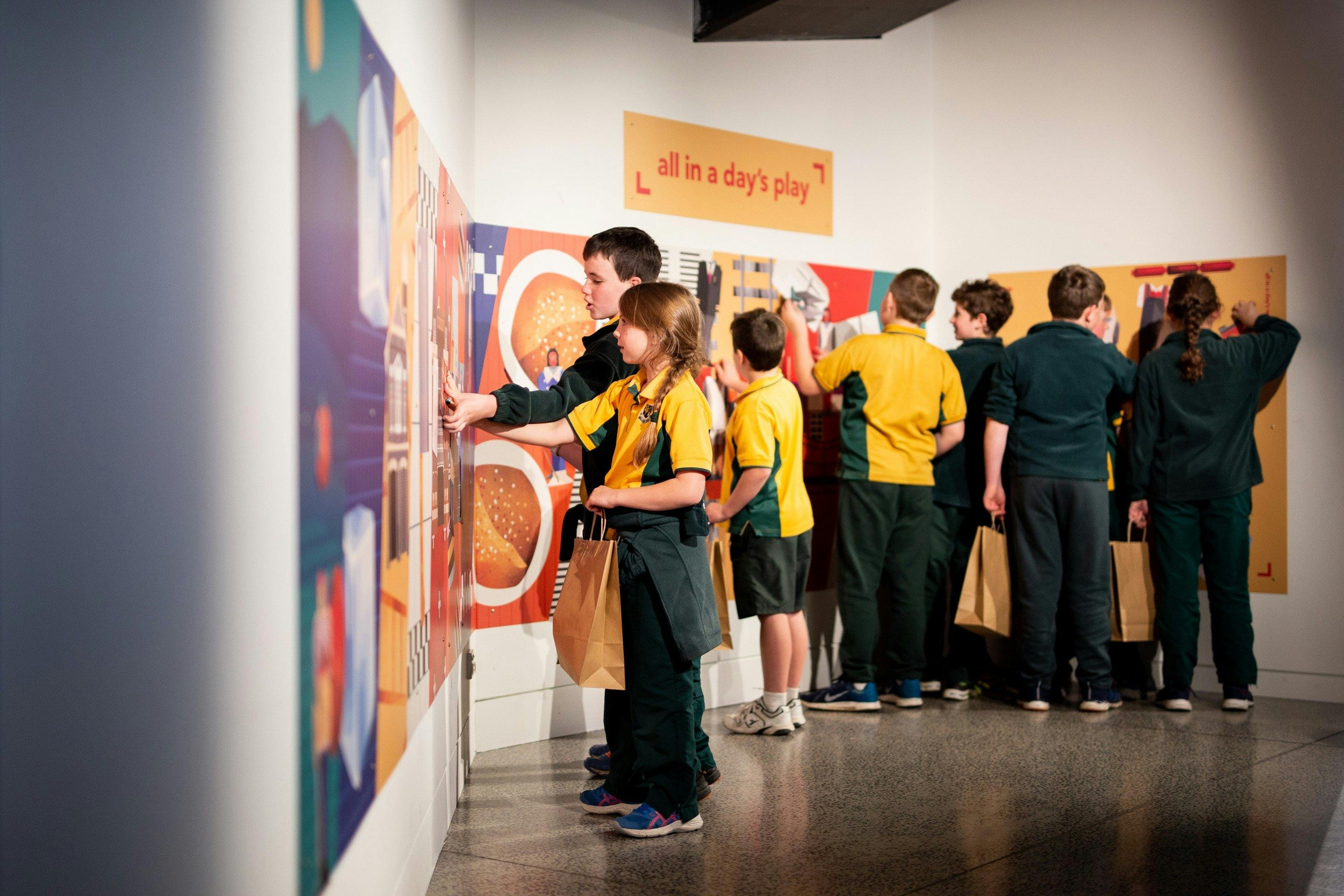 Orange Regional Museum - School Group visit to previous exhibition - All in a Day's Work
