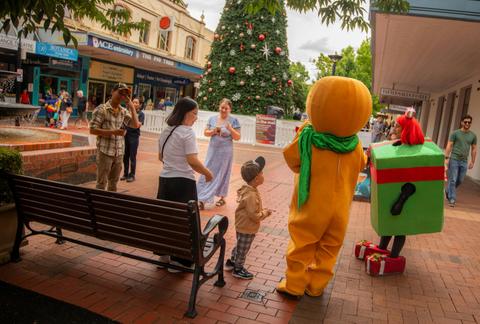 Christmas in the Mall
