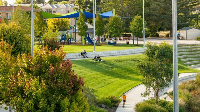 Queen Elizabeth II Park Queanbeyan