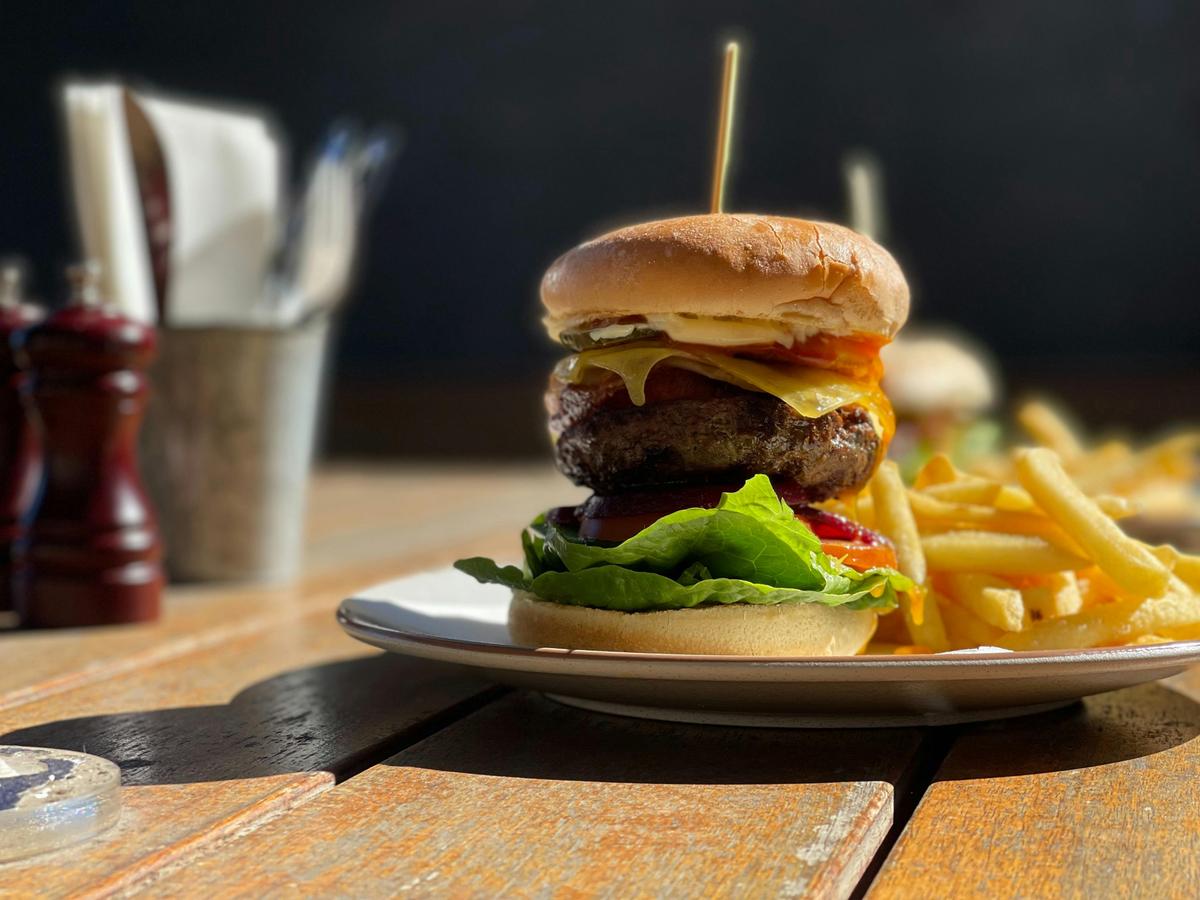 Border Burger