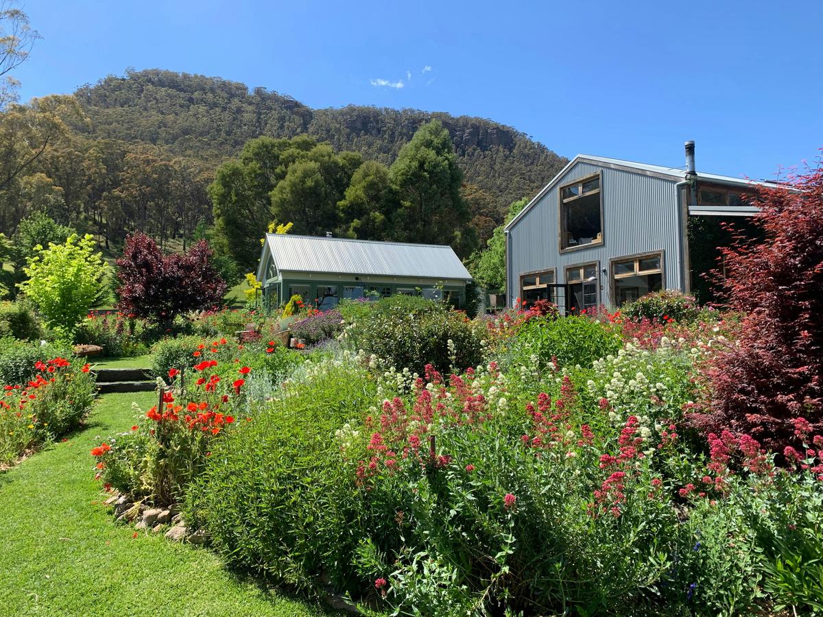 Rural Buildings of Hartvale