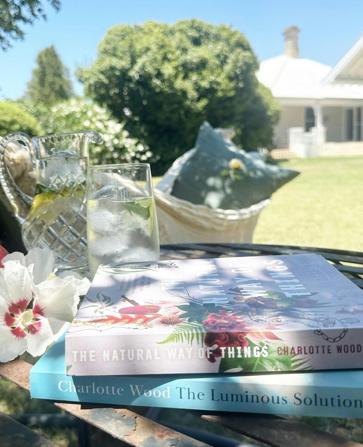 Garden for relaxing at Littlebourne