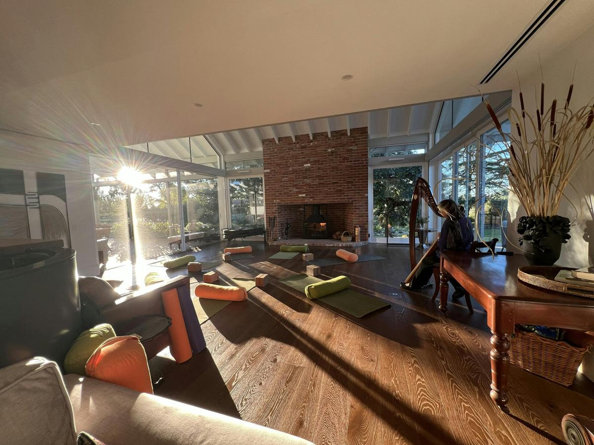Yoga, sunset and harp at Littlebourne