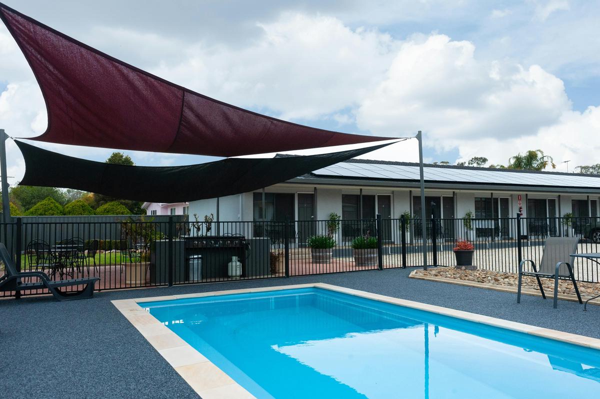 pool