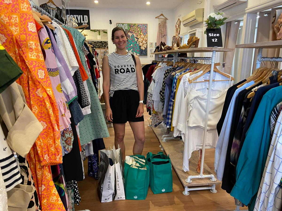 Preloved Shopping Tour with a Personal Stylist, Brisbane