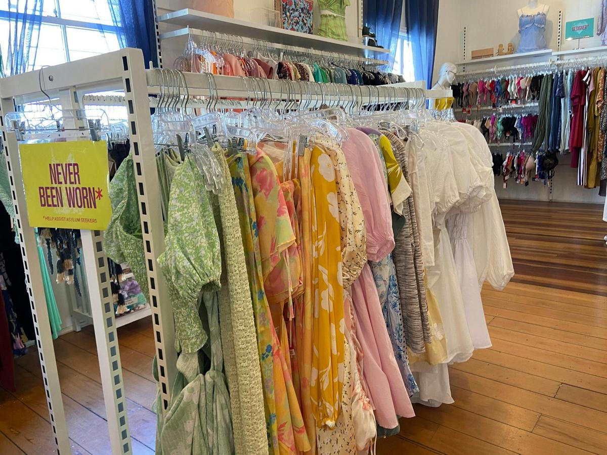 Preloved Shopping Tour with a Personal Stylist, Brisbane