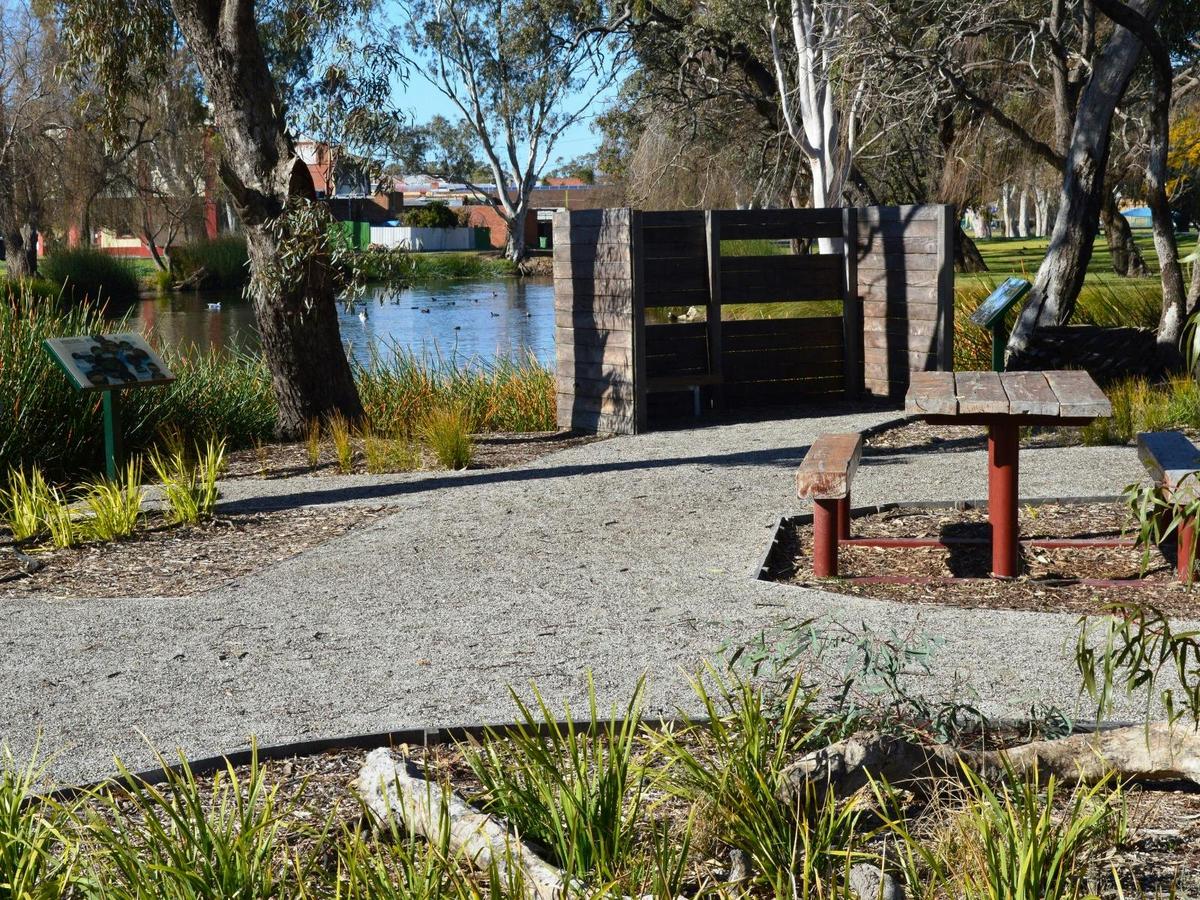 McFaull Park, Deniliquin