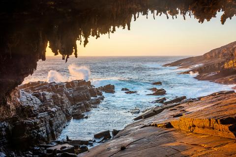 Great Ocean Road and Kangaroo Island Tour