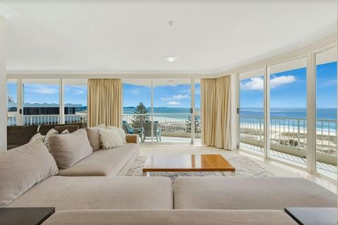 3 Bedroom Sub Penthouse Apartment