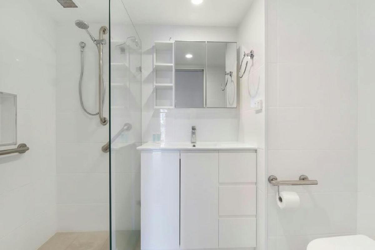 2 Bedroom Executive Apartment