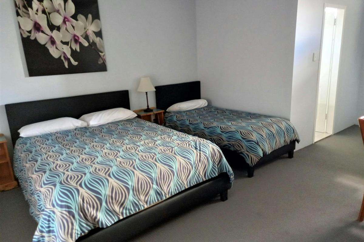 Acacia Rose Motor Inn