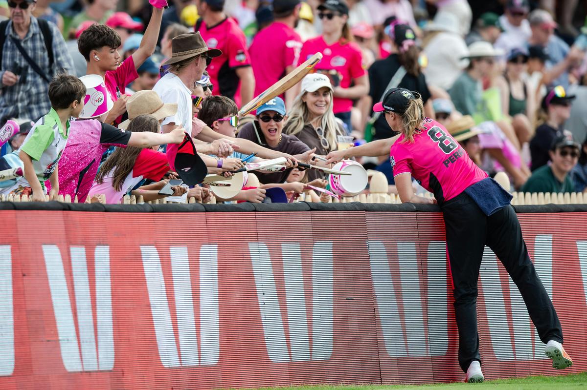 Locals Day Out | WBBL Double Header