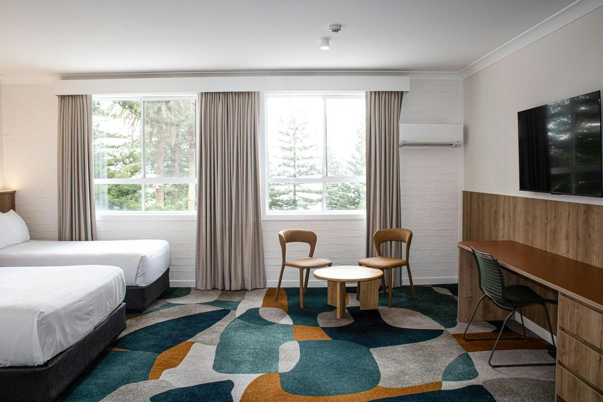 Seabreeze Beach Hotel