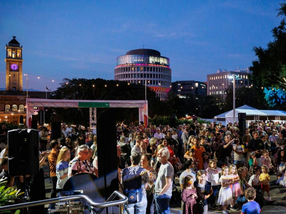 New Annual First Night Art Party