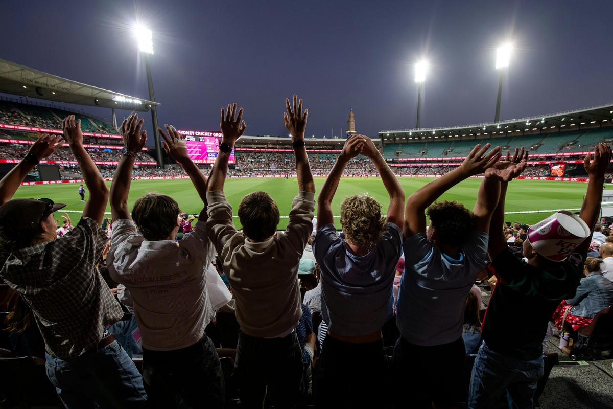 Sydney Smash | Sydney Sixers v Sydney Thunder