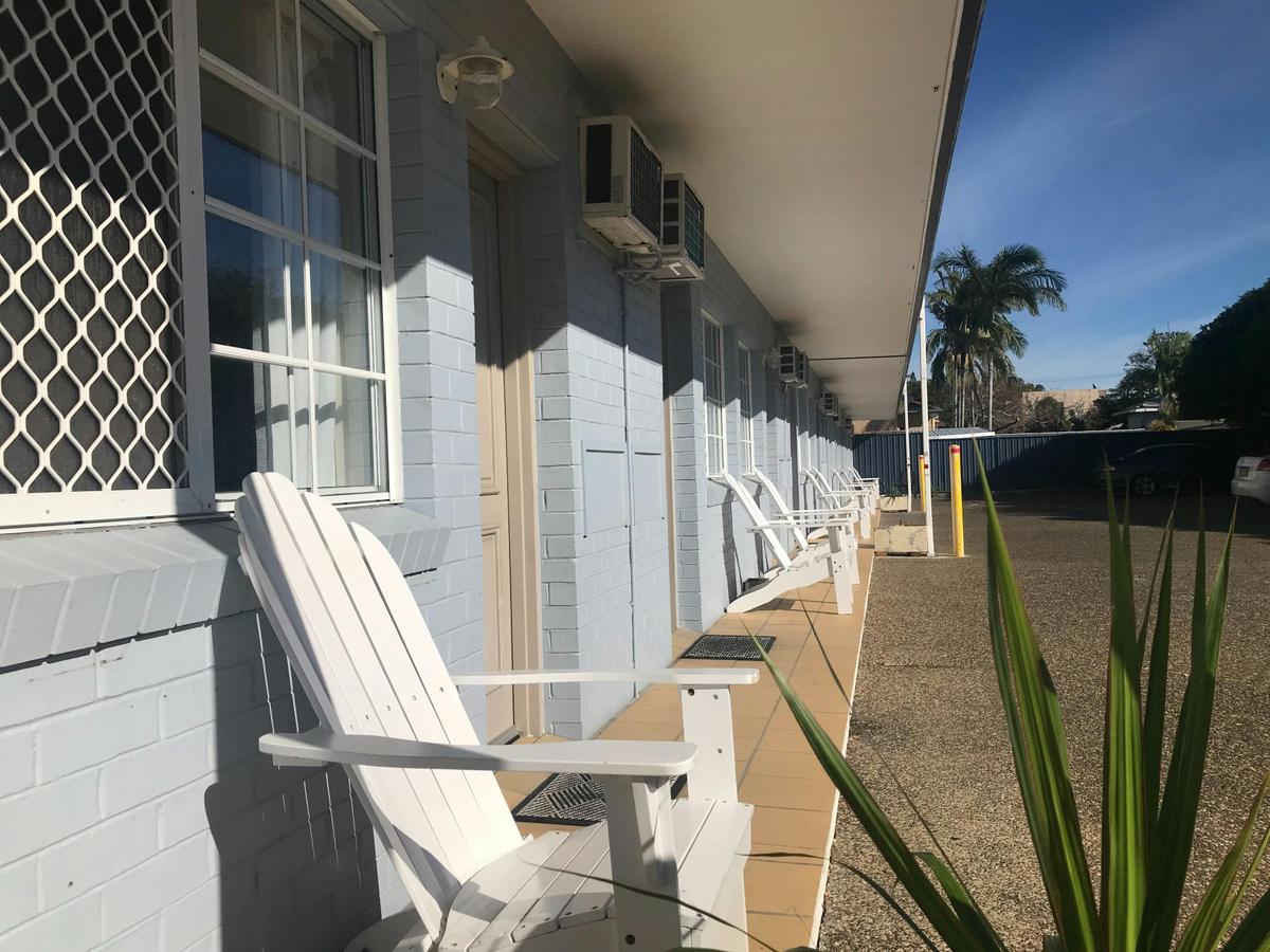 Blue Pelican Room Entry
