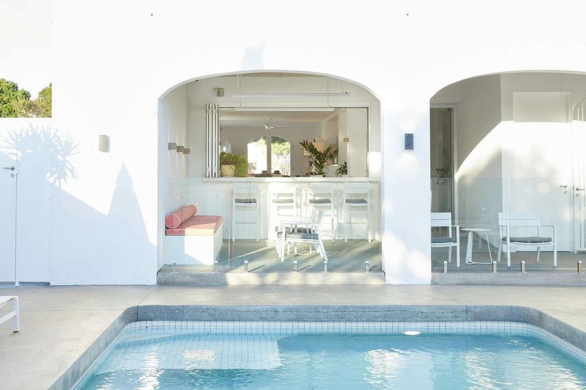 Pool Club