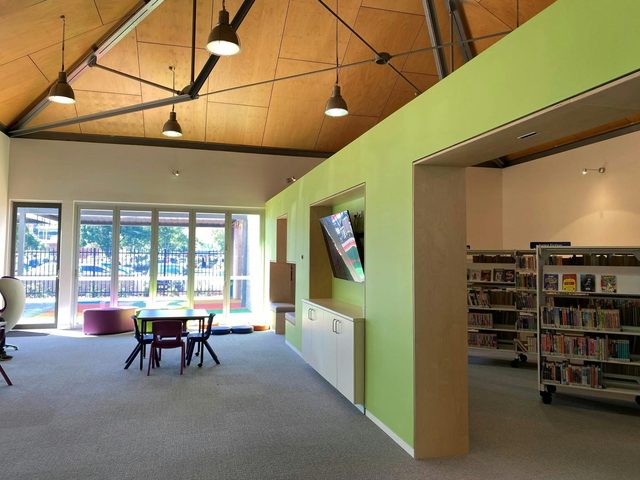 Parkes Shire Library