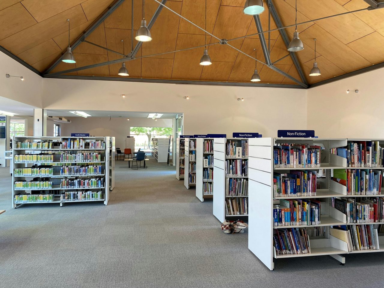 Parkes Shire Library