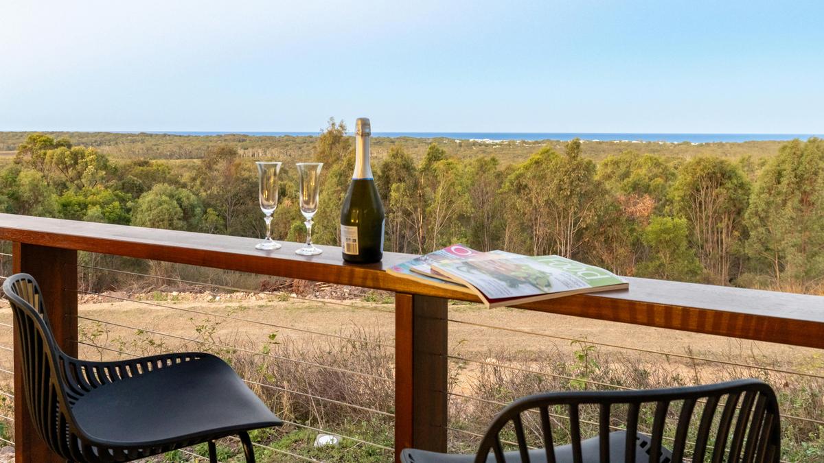 Breakfast bench with stunning ocean view