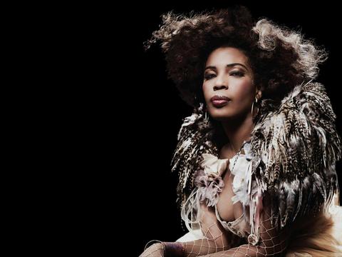 Macy Gray -  Newcastle