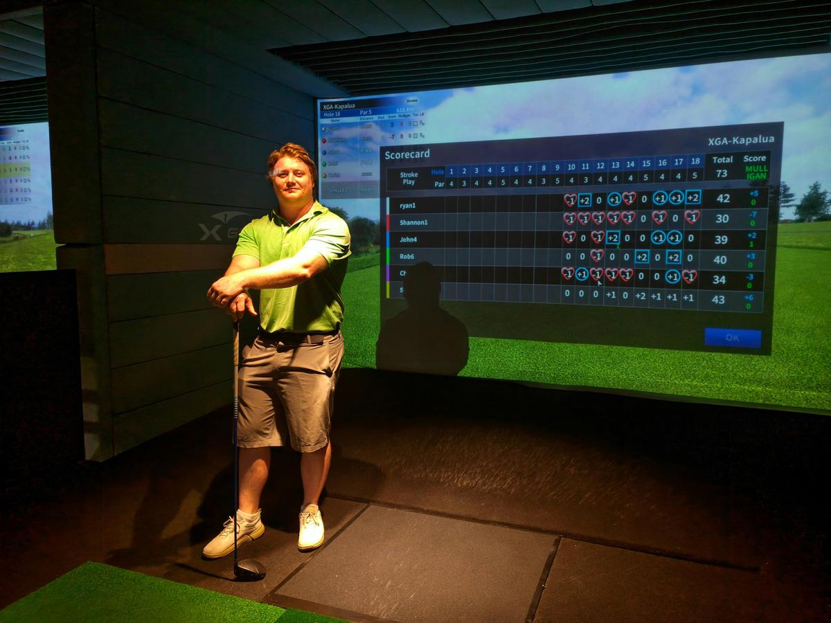 Indoor Golf Simulator at X-Golf Cairns