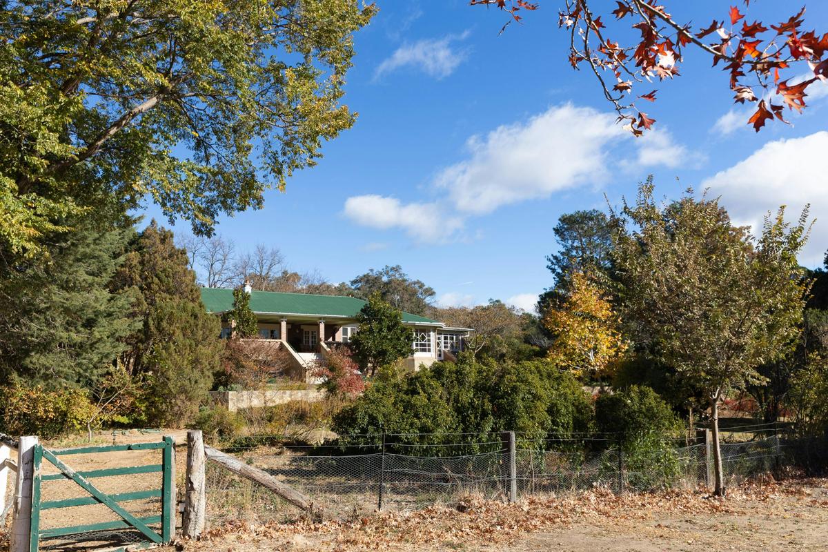 Dating back to 1850, Cuppacumbalong Homestead is surrounded by heritage listed gardens