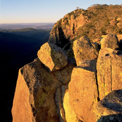 Booroomba Rocks