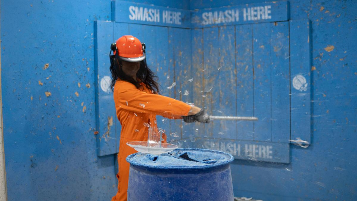 Breakr - Smash Room
