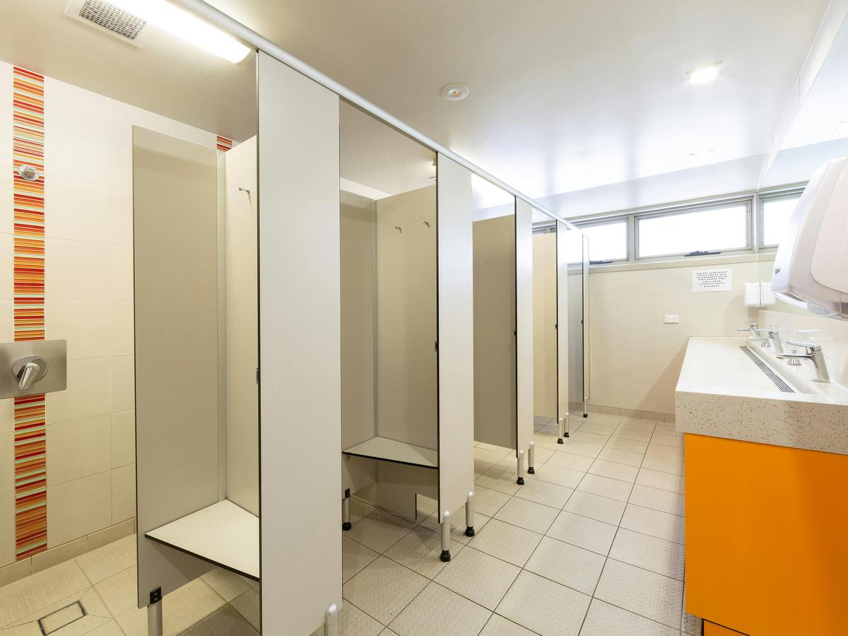 Wattle Bathroom