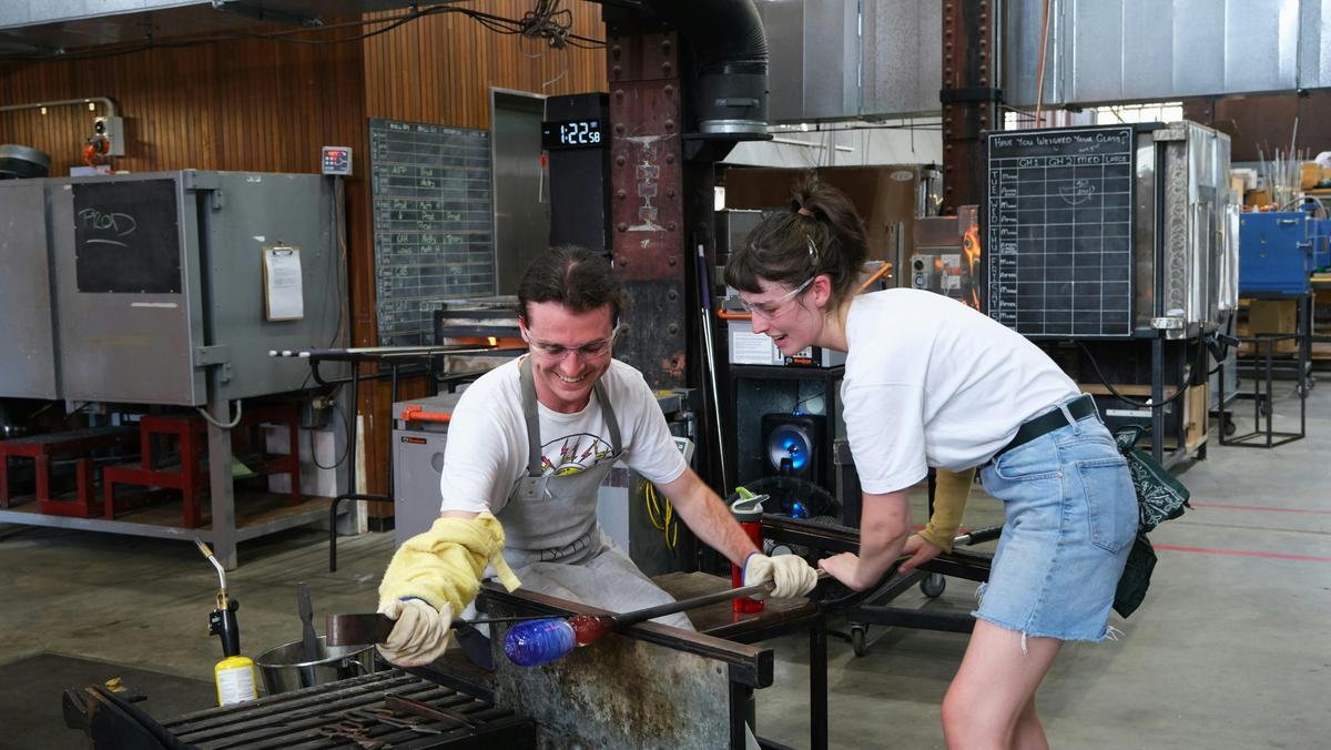 Teaching artist Meg Wilkinson leading Make Your Own glass blowing class at Canberra Glassworks